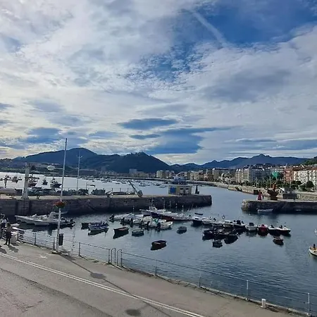Apartamento Con Vistas Al Puerto Castro Urdiales Exterior photo